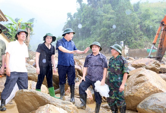 Thủ tướng: Yên Bái, Sơn La tiếp tục di dời dân khỏi vùng nguy hiểm - Ảnh 5.