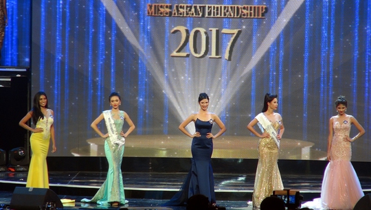Xấu hổ bởi cuộc thi Hoa hậu Hữu nghị ASEAN - Ảnh 1.