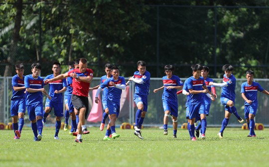 U22 Việt Nam cần ổn định tâm lý - Ảnh 1. U22 Việt Nam cần ổn định tâm lý - Ảnh 1.