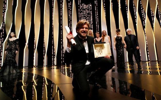 Phim hài của Thụy Điển thắng Cành cọ vàng - Ảnh 1.