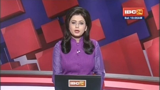 
Nữ phát thanh viên Supreet Kaur lúc đọc bản tin về vụ tai nạn khiến chồng mình thiệt mạng. Ảnh: Youtube
