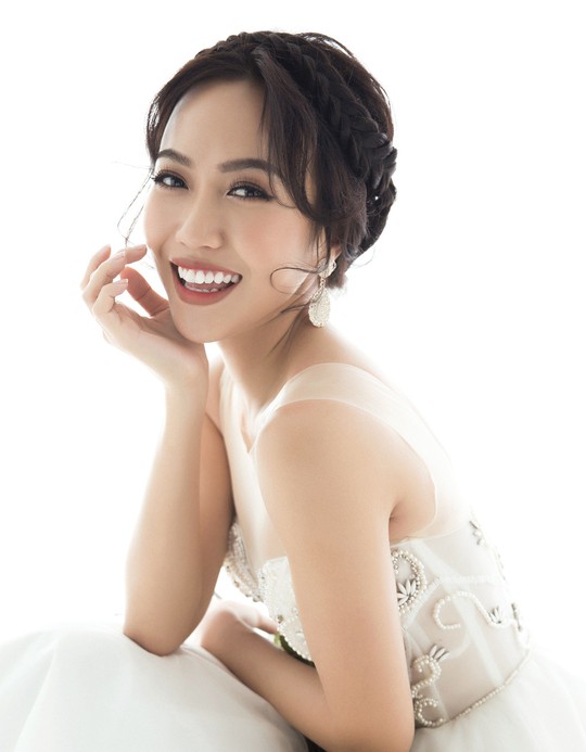 Nữ diễn viên sân khấu nào xứng đáng Giải Mai vàng 2017? - Ảnh 3. Nữ diễn viên sân khấu nào xứng đáng Giải Mai vàng 2017? - Ảnh 3.