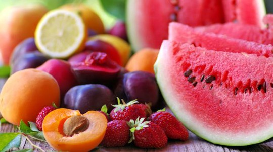 Bạn có đang ăn trái cây theo những cách gây hại sức khỏe? - Ảnh 1.