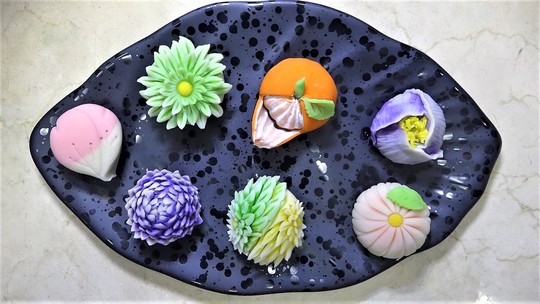 Tinh hoa ẩm thực trong từng chiếc bánh wagashi - Ảnh 2.