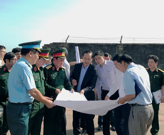 Đề nghị mở thêm cổng mới cho sân bay Tân Sơn Nhất - Ảnh 2. Đề nghị mở thêm cổng mới cho sân bay Tân Sơn Nhất - Ảnh 2.