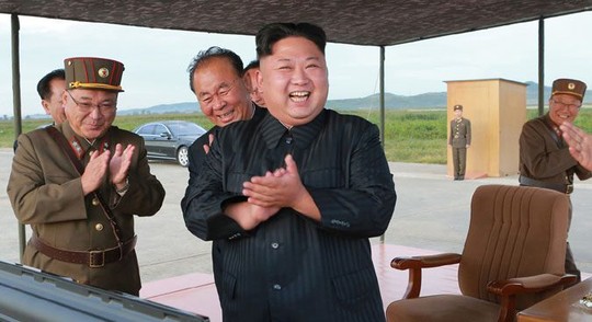 Triều Tiên muốn có lực lượng quân sự ngang bằng Mỹ - Ảnh 2.