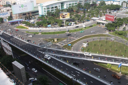 Đề nghị mở thêm cổng mới cho sân bay Tân Sơn Nhất