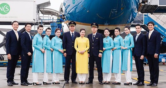 Phi công Vietnam Airlines nhận lương 115,3 triệu đồng/tháng - Ảnh 1.