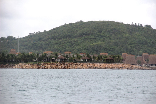 Cận cảnh hàng loạt dự án lấn biển xâu xé vịnh Nha Trang - Ảnh 19. Cận cảnh hàng loạt dự án lấn biển xâu xé vịnh Nha Trang - Ảnh 19.