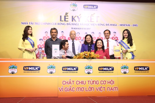 '. HAGL sắp đón HLV người Hàn Quốc .'