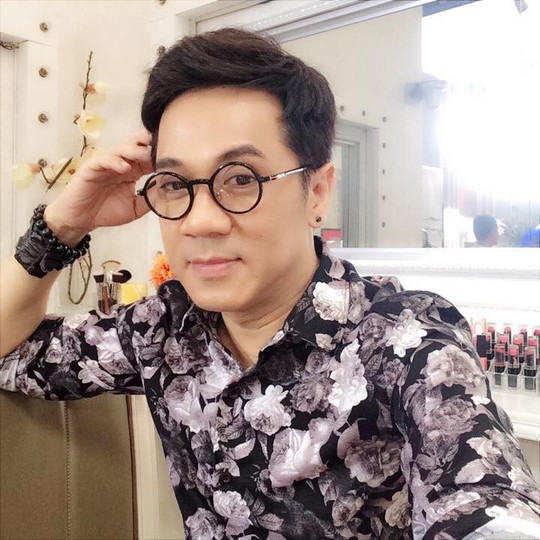 NSƯT Thành Lộc mê bóng đèn Noel - Ảnh 4.