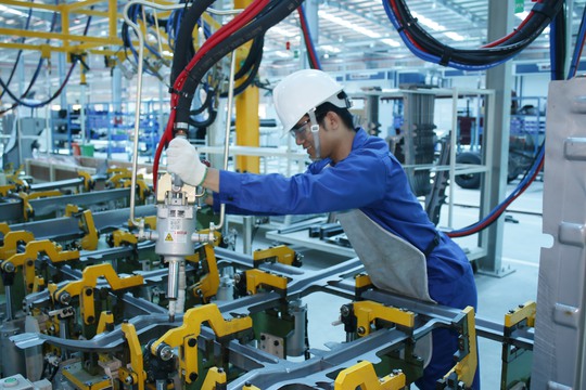 Tham gia BHXH có lợi hơn gửi tiết kiệm - Ảnh 1.