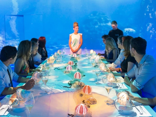 10 suất ăn đắt đỏ nhất thế giới dành cho giới siêu giàu - Ảnh 1.