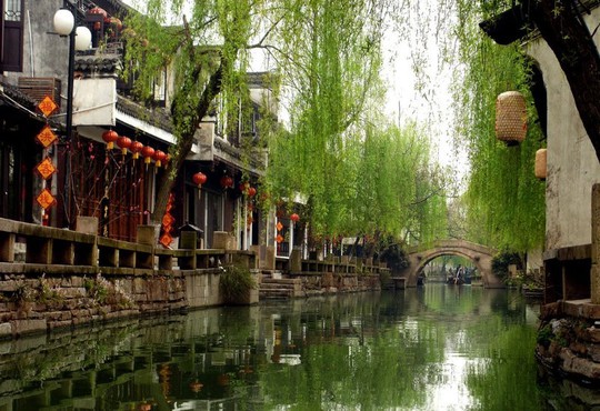10 cổ trấn đẹp như trong phim ở Trung Quốc - Ảnh 1.