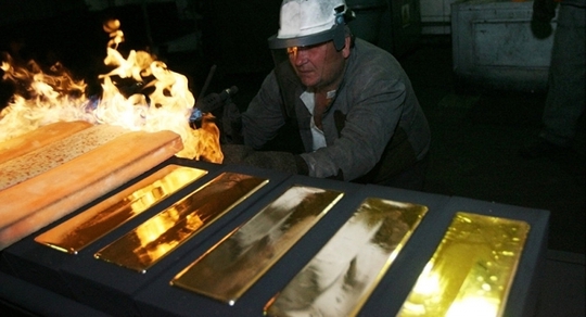 Vì sao Nga mua vàng dự trữ với số lượng kỷ lục? - Ảnh 1.