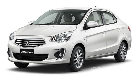 Giảm giá hơn 200 triệu, ô tô Mitsubishi đẩy hàng tồn cuối năm - Ảnh 2.