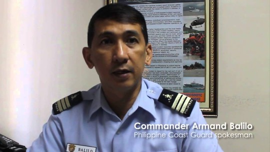Philippines: Lật tàu trong mưa bão, hành khách chìm trong sóng dữ - Ảnh 1.