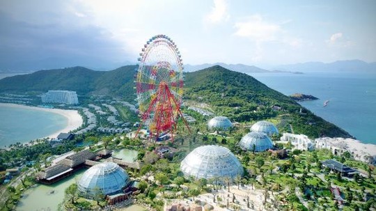 Lạc lối giữa ngàn hoa Tulip tại Vinpearl Land Nha Trang - Ảnh 21.