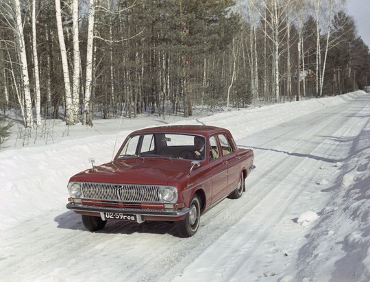 Chiếc xe Liên Xô huyền thoại Volga sắp hồi sinh - Ảnh 3.