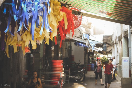 Sắc màu bình dị tại chợ hoa lớn nhất Sài Gòn - Ảnh 4.