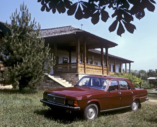 Chiếc xe Liên Xô huyền thoại Volga sắp hồi sinh - Ảnh 5.