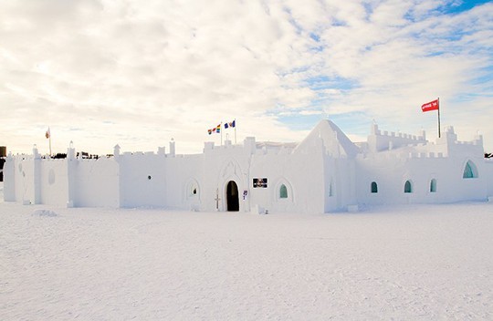 Những lễ hội điêu khắc băng tuyết hấp dẫn nhất thế giới - Ảnh 8.