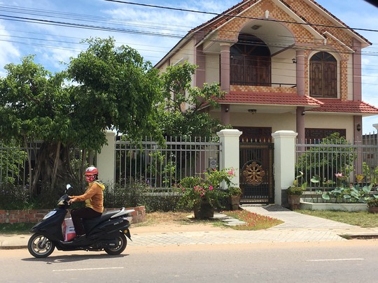 Cơ quan Thi hành án bán nhà trên... giấy!