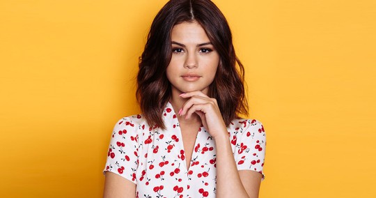 Billboard bị phản đối khi trao giải Người phụ nữ của năm cho Selena Gomez - Ảnh 5.