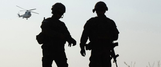 Lính Taliban bắn chết 3 biệt kích Mỹ