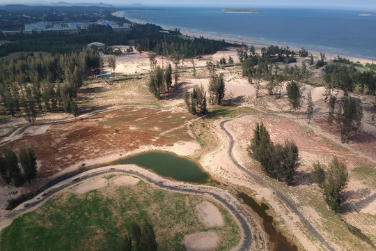 Nhiều sai phạm ở dự án Phá rừng làm sân golf - Ảnh 1.