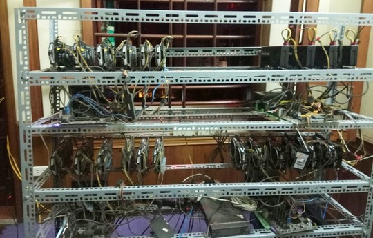 Tận mắt thấy dàn trâu đào tiền ảo Bitcoin tiền tỉ ở Hà Nội - Ảnh 2.