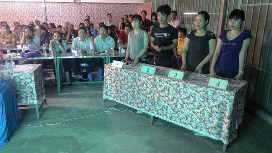 
Công nhân Công ty TNHH Pou Yuen Việt Nam trong chương trình game show “Âm nhạc và công nhân”
