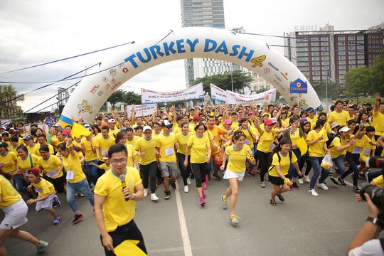 Turkey Dash - Đi bộ từ thiện giúp trẻ em bất hạnh - Ảnh 1.