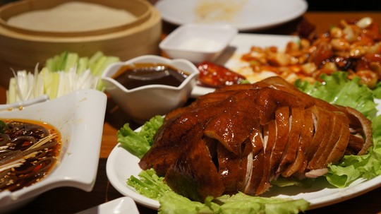 10 món ăn trứ danh của ẩm thực Trung Hoa - Ảnh 1.