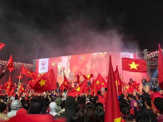 Dù U23 Việt Nam thua, vẫn ăn mừng như nhà vô địch - Ảnh 8.