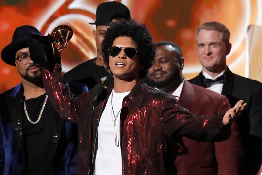 Grammy 2018: Bruno Mars gom hết giải quan trọng! - Ảnh 27.