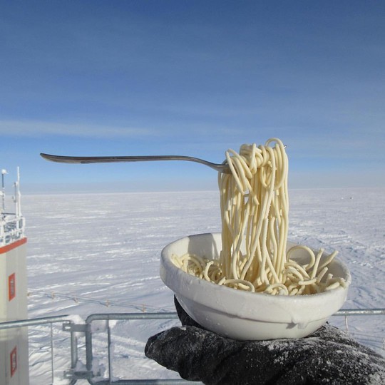 Hiện tượng gì xảy ra khi nấu ăn ở Nam Cực? - Ảnh 6.
