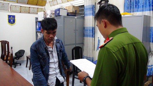Bóc gỡ đường dây vận chuyển gần 3 kg ma túy từ Campuchia về Nha Trang - Ảnh 3.