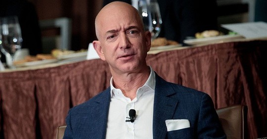 Chỉ 2 ngày, tài sản Jeff Bezos “bốc hơi” 19,2 tỷ USD  - Ảnh 1.