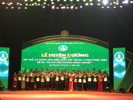 C.P. Việt Nam nhận giải thưởng Doanh nghiệp vì nhà nông - Ảnh 1.