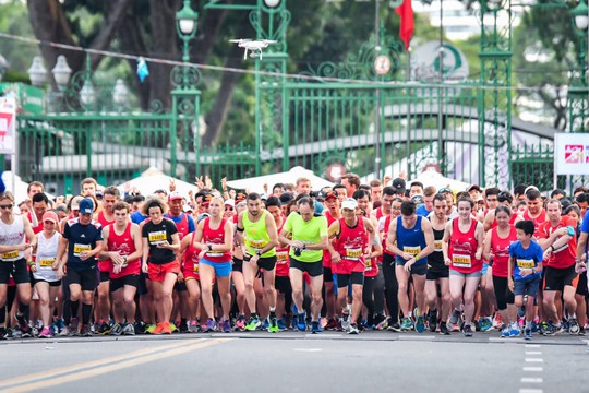 Thử thách bản thân qua giải marathon - Ảnh 1.