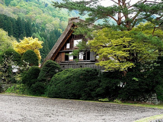 Những ngôi nhà đẹp tựa tranh vẽ ở nông thôn Nhật Bản - Ảnh 25.