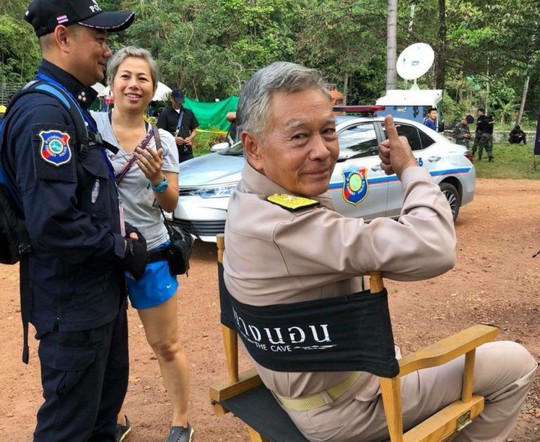 Khởi quay phim giải cứu đội bóng mất tích trong hang ở Thái Lan - Ảnh 1.