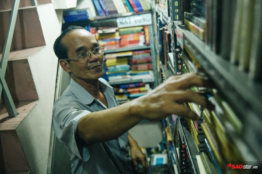 Tiệm sách miễn phí hơn 10 năm giữa lòng Sài Gòn - Ảnh 5.