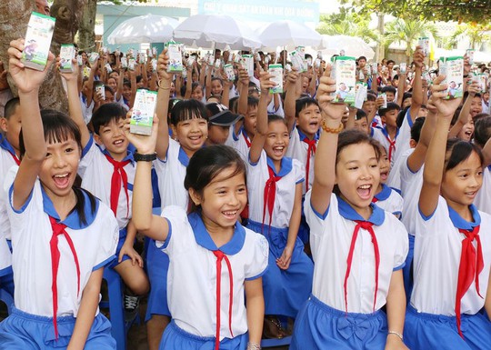 Gói thầu cung ứng Sữa học đường tại Nghệ An: Nhà thầu phản ánh khó chứng minh nhiều tiêu chí - Ảnh 1.
