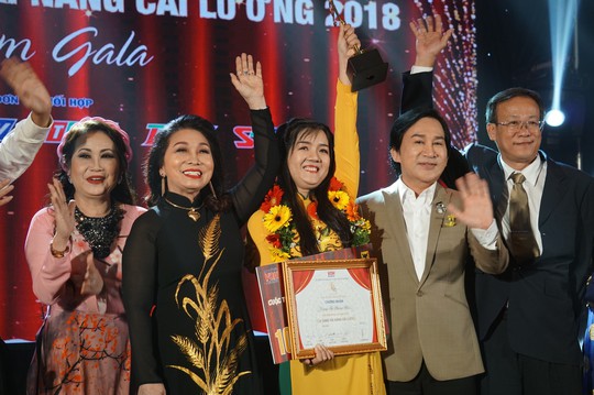 Dương Thị Phương Thảo đoạt giải quán quân Bông lúa vàng 2018 - Ảnh 1.