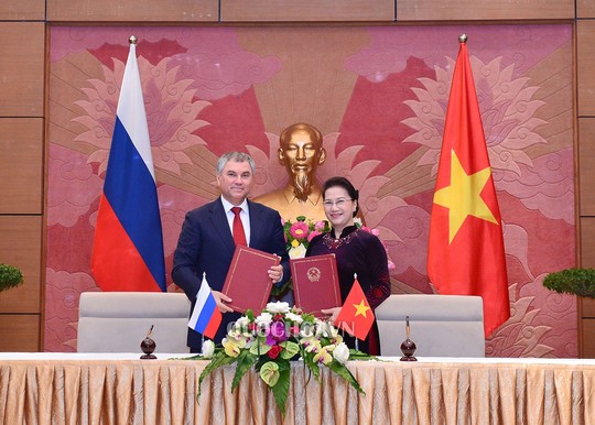 Dầu khí là trụ cột quan trọng của hợp tác Việt - Nga - Ảnh 1.