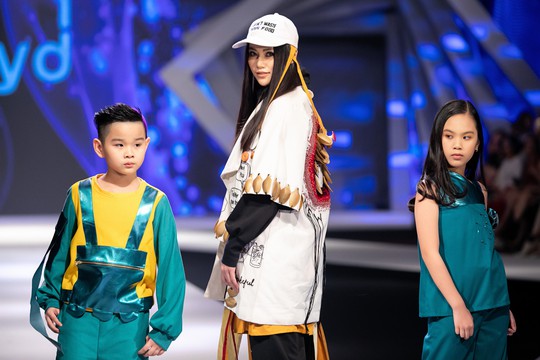 Hoa hậu Trái đất 2018 Phương Khánh lần đầu diễn thời trang - Ảnh 3.