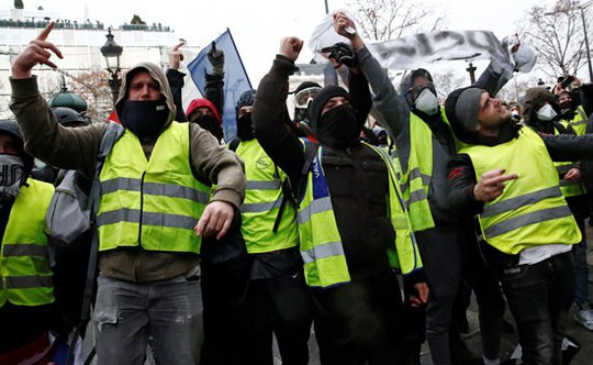 Pháp: Bạo loạn tiếp diễn, số người bị bắt tăng vọt - Ảnh 1.