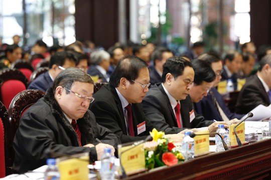 Bầu cử, điều động, luân chuyển 5 Ủy viên Bộ Chính trị, Ban Bí thư - Ảnh 3.